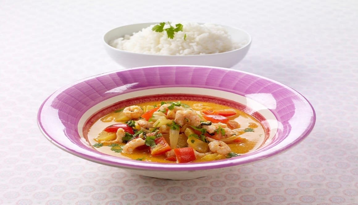 Norwegian prawn stew with coconut curry