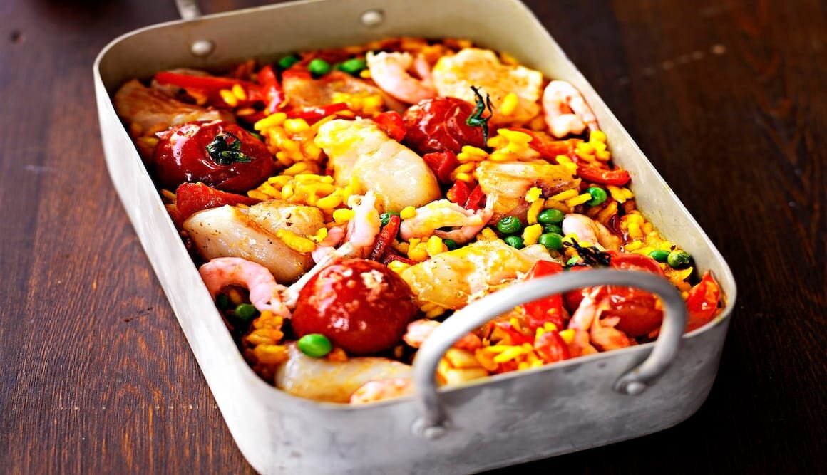 Paella with Norwegian cod and prawns