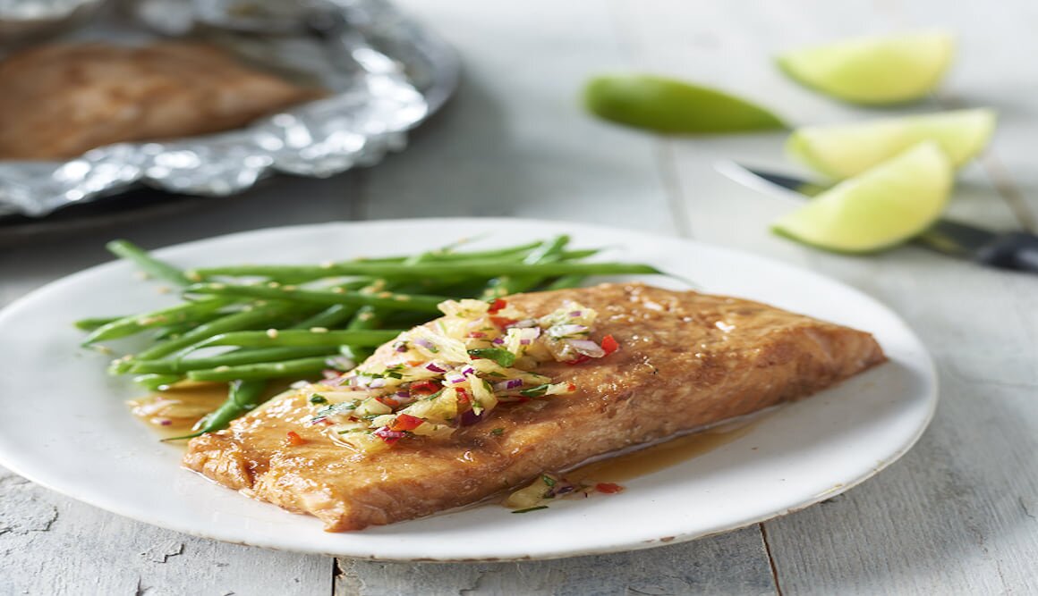 BBQ Salmon Parcels, with Pineapple Salsa and Sesame Green Beans