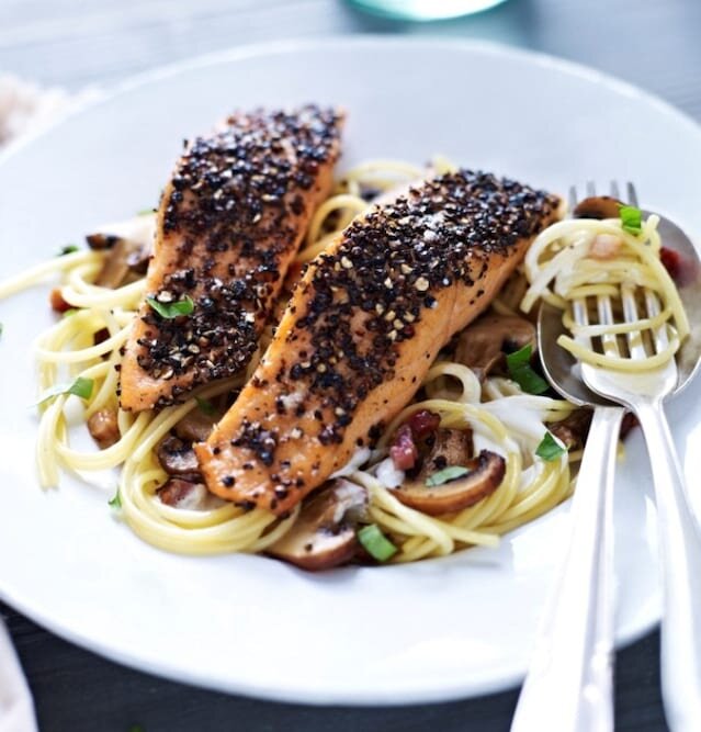 Peppered Norwegian Salmon with Pasta and Mushrooms