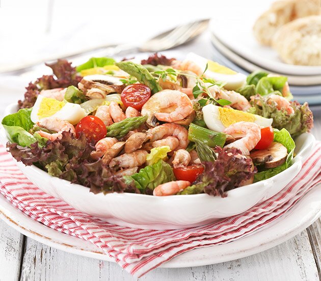 Norwegian prawn salad with egg and asparagus