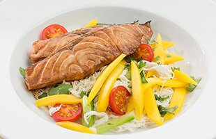 Norwegian salmon salad 