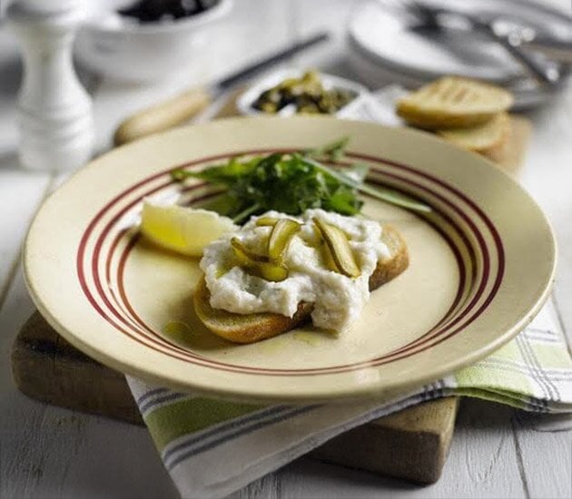 Creamed Norwegian Skrei with Garlic on Sourdough Toast
